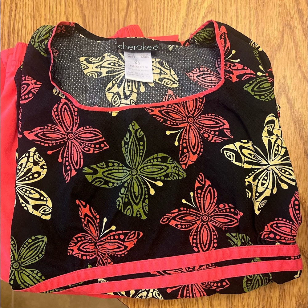 Cherokee, XS Top, XSP Petite Pant, Salmon/Black